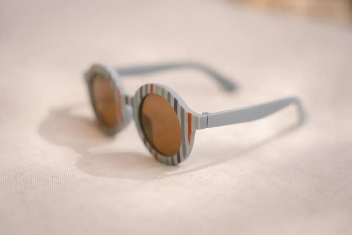 Gafas de sol redondas con rayas Little Dutch - Imagen 4