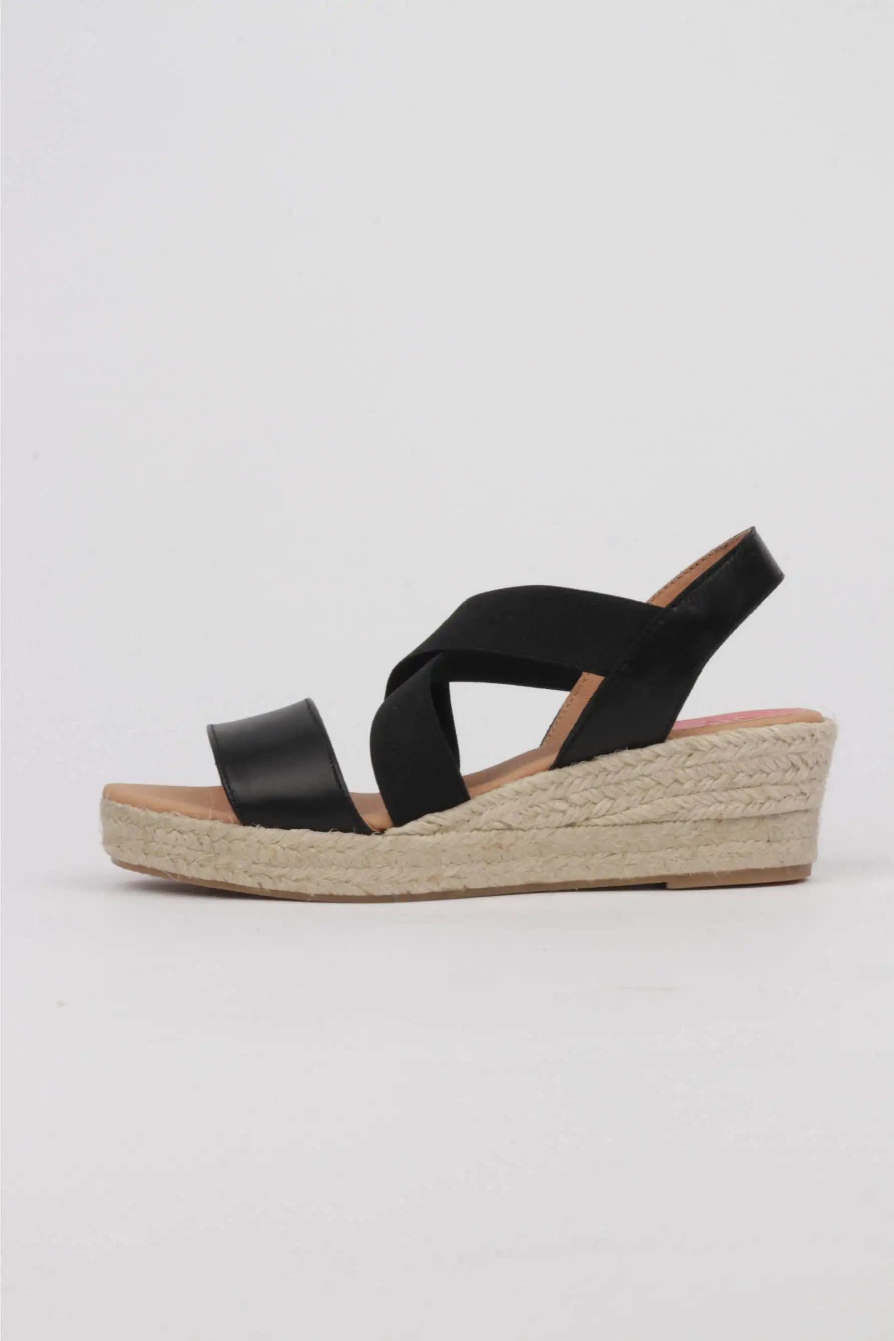 Sandalias negras cuña esparto detalle elásticos