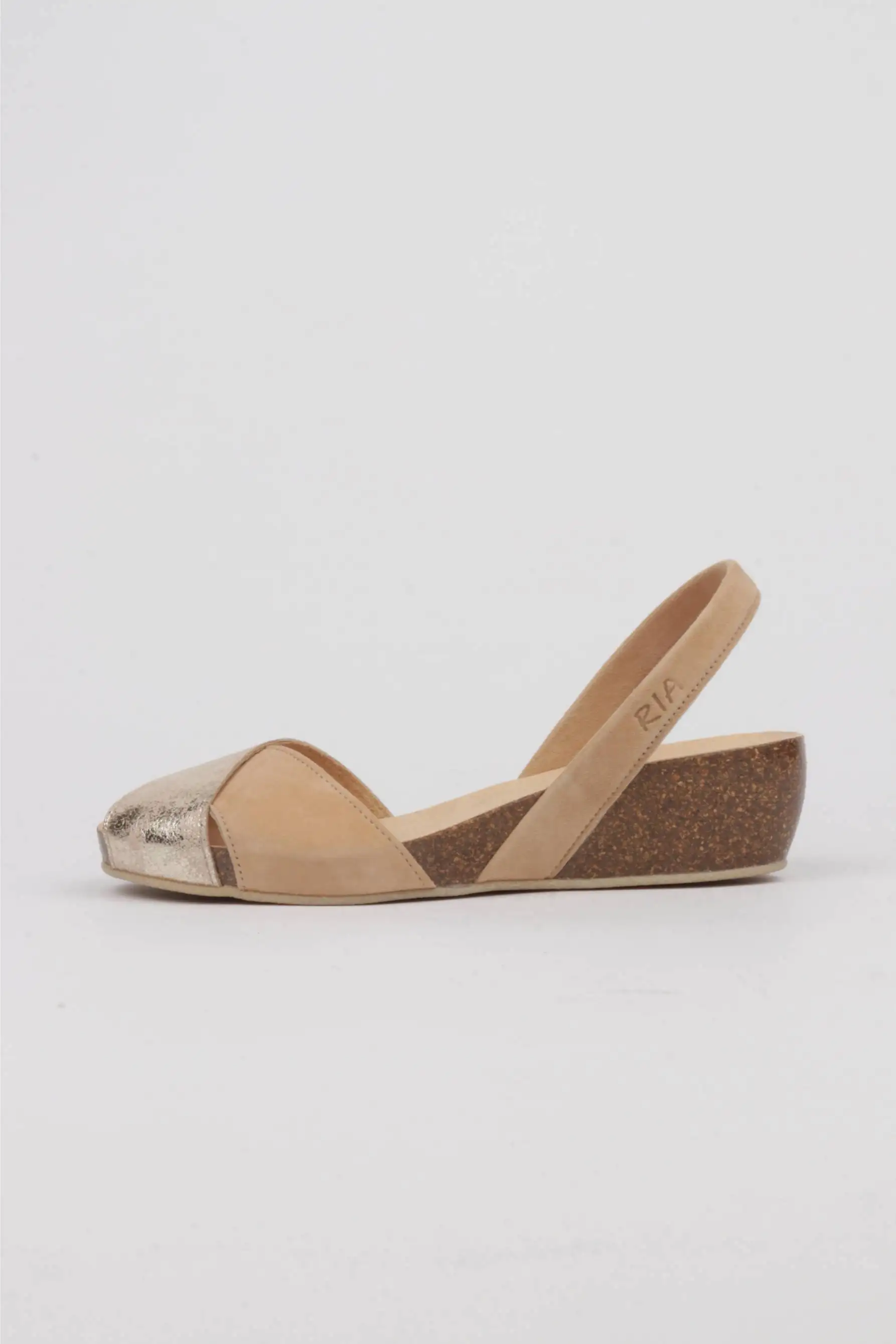 RIA MENORCA SANDALS CROSSED PIRES CAMEL DETAIL BRIDE