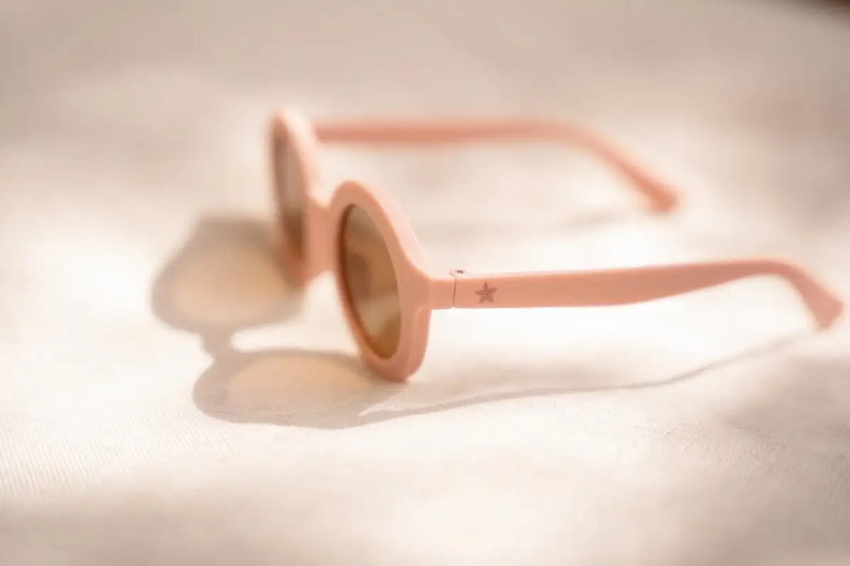 Gafas de sol redondas rosa claro Little Dutch - Imagen 6
