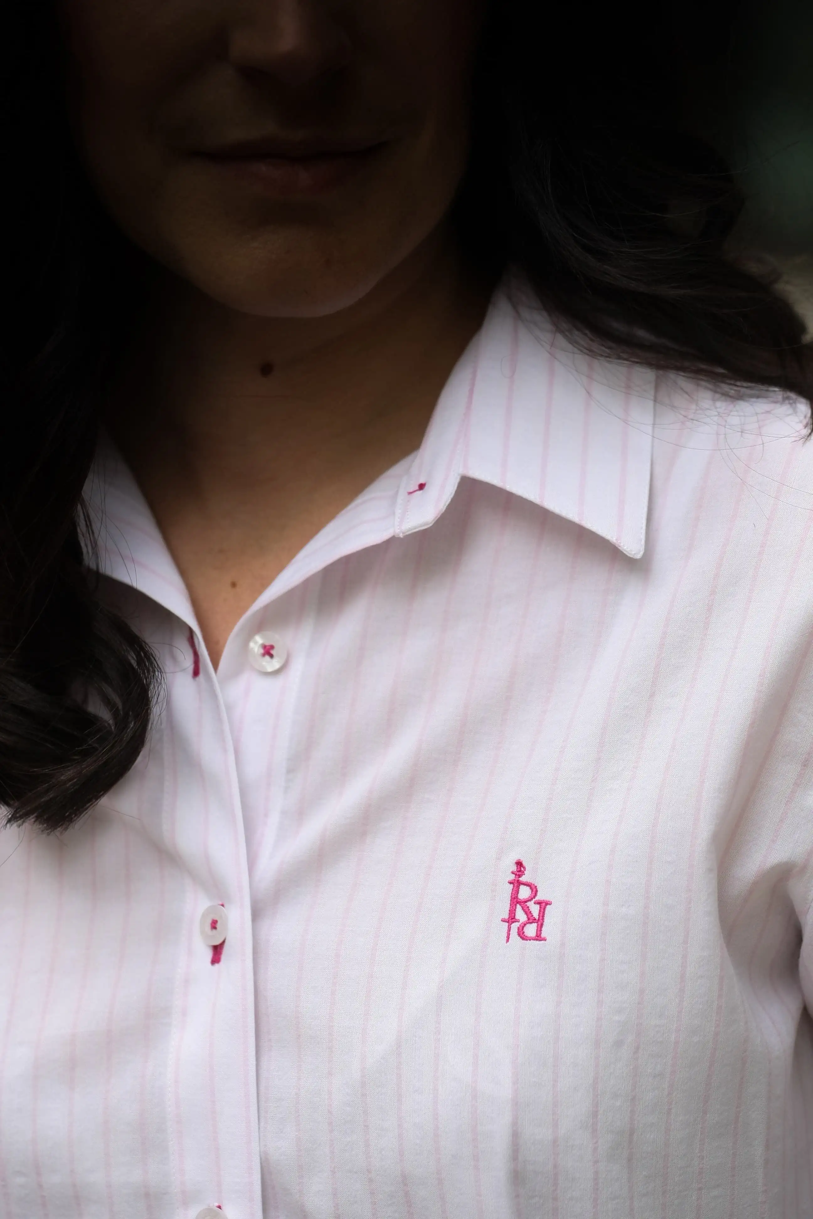 Striped woman shirt in Rosa Rquer - Image 4