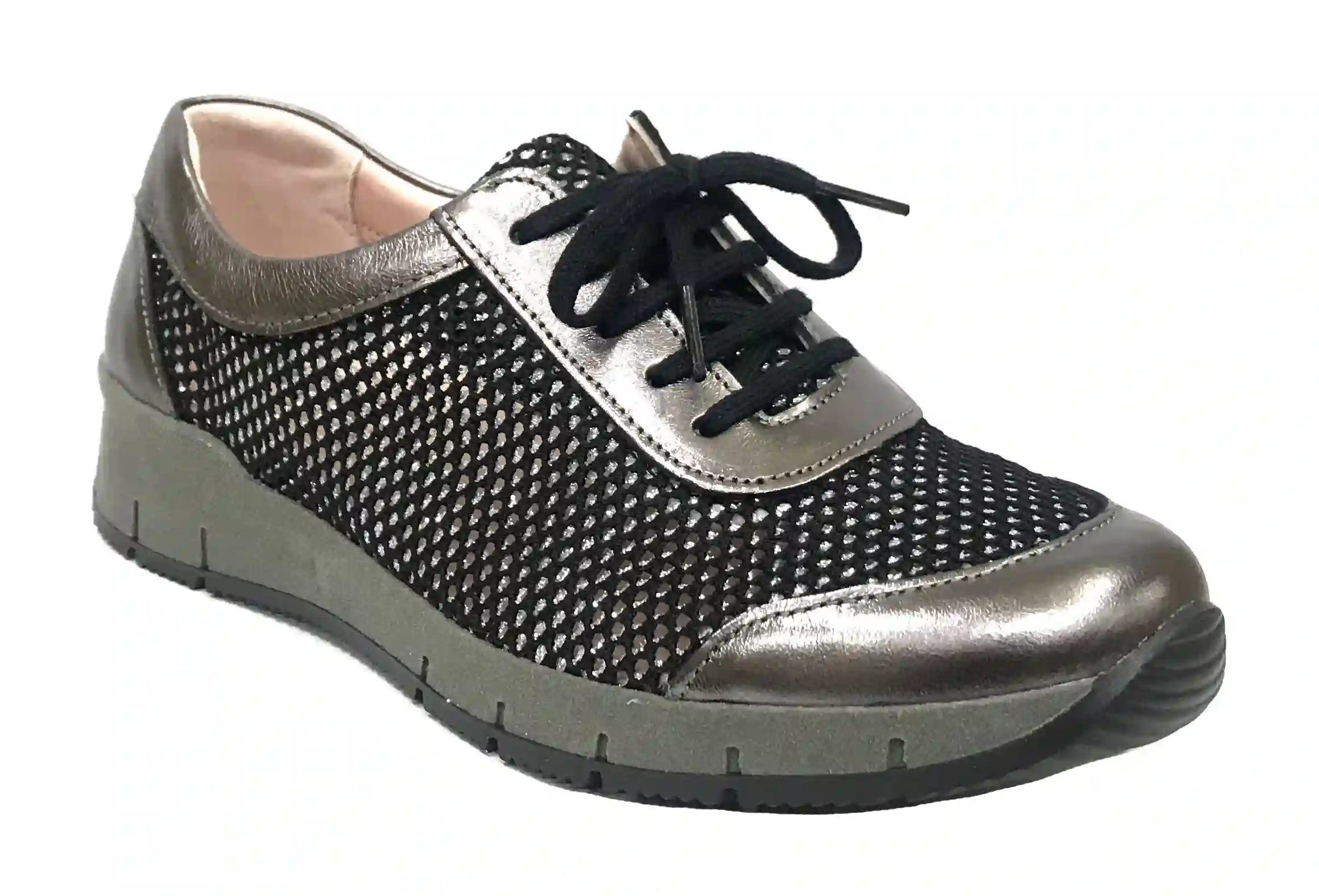 Soft 76 3909 Black Champan Women's Sports Shoe with Laces