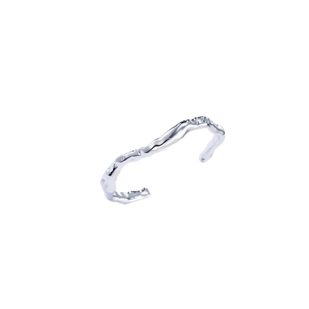 Malea Cuff