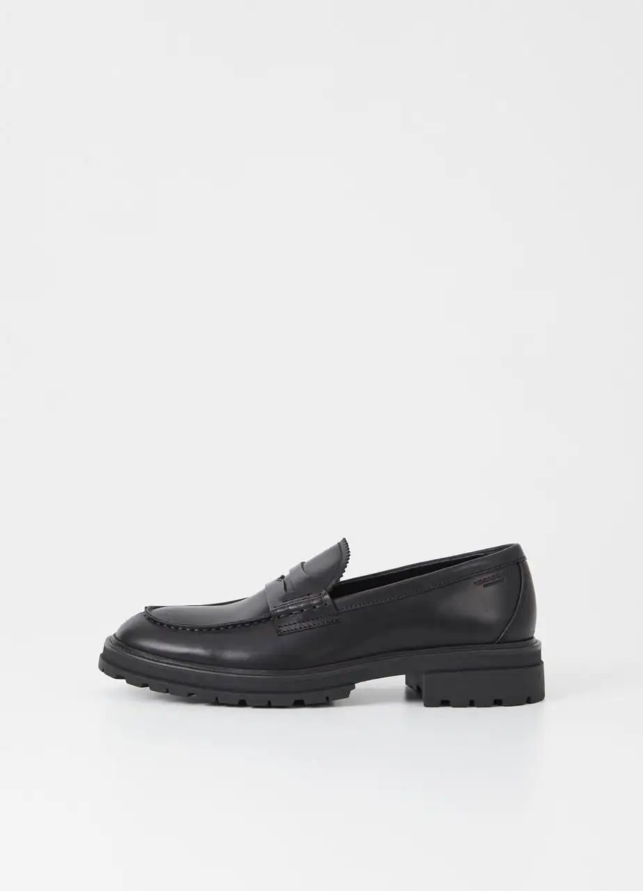 Moccasin Johnny 2.0 / Vagabond