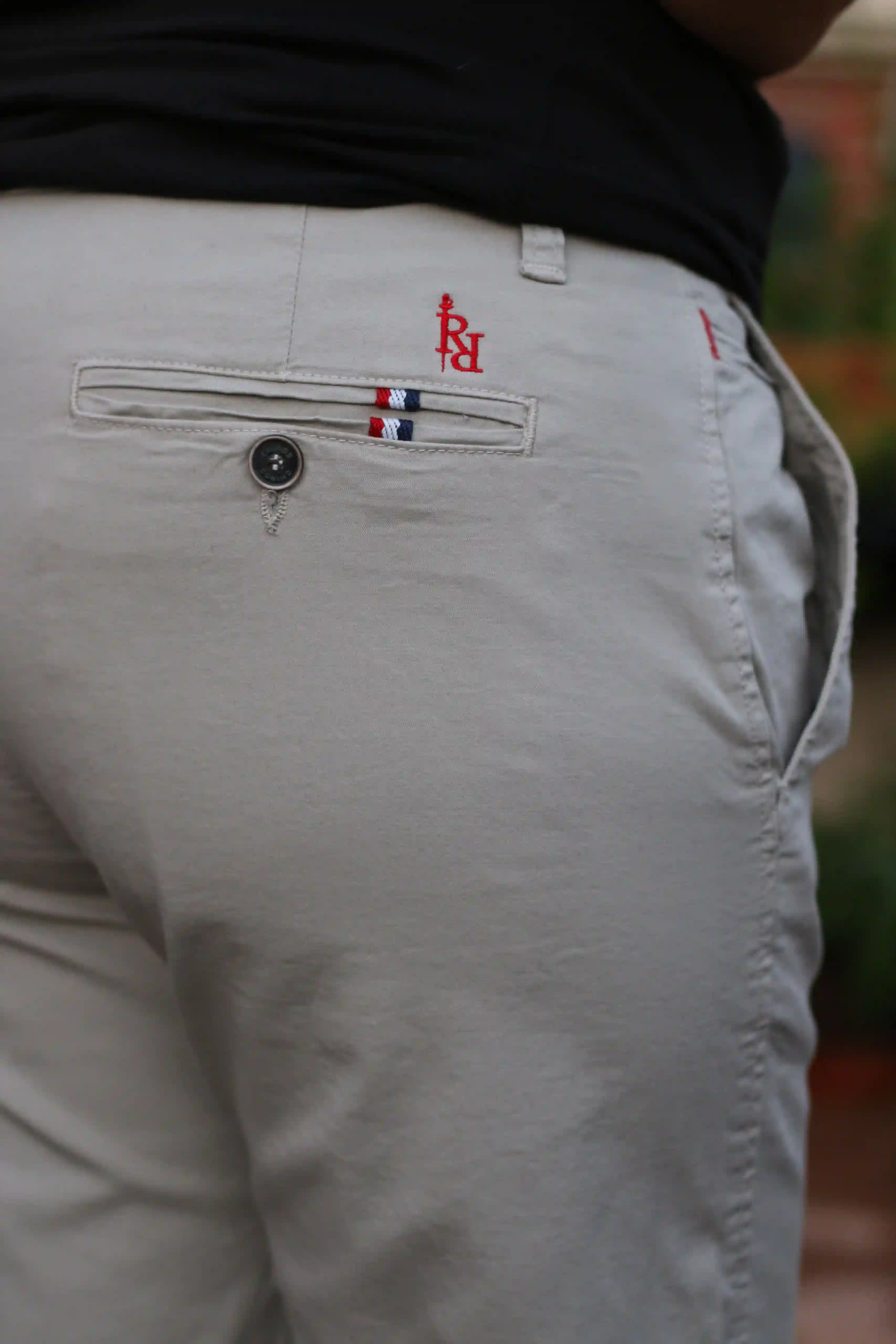 Pantalón corto casual beige claro RqueR