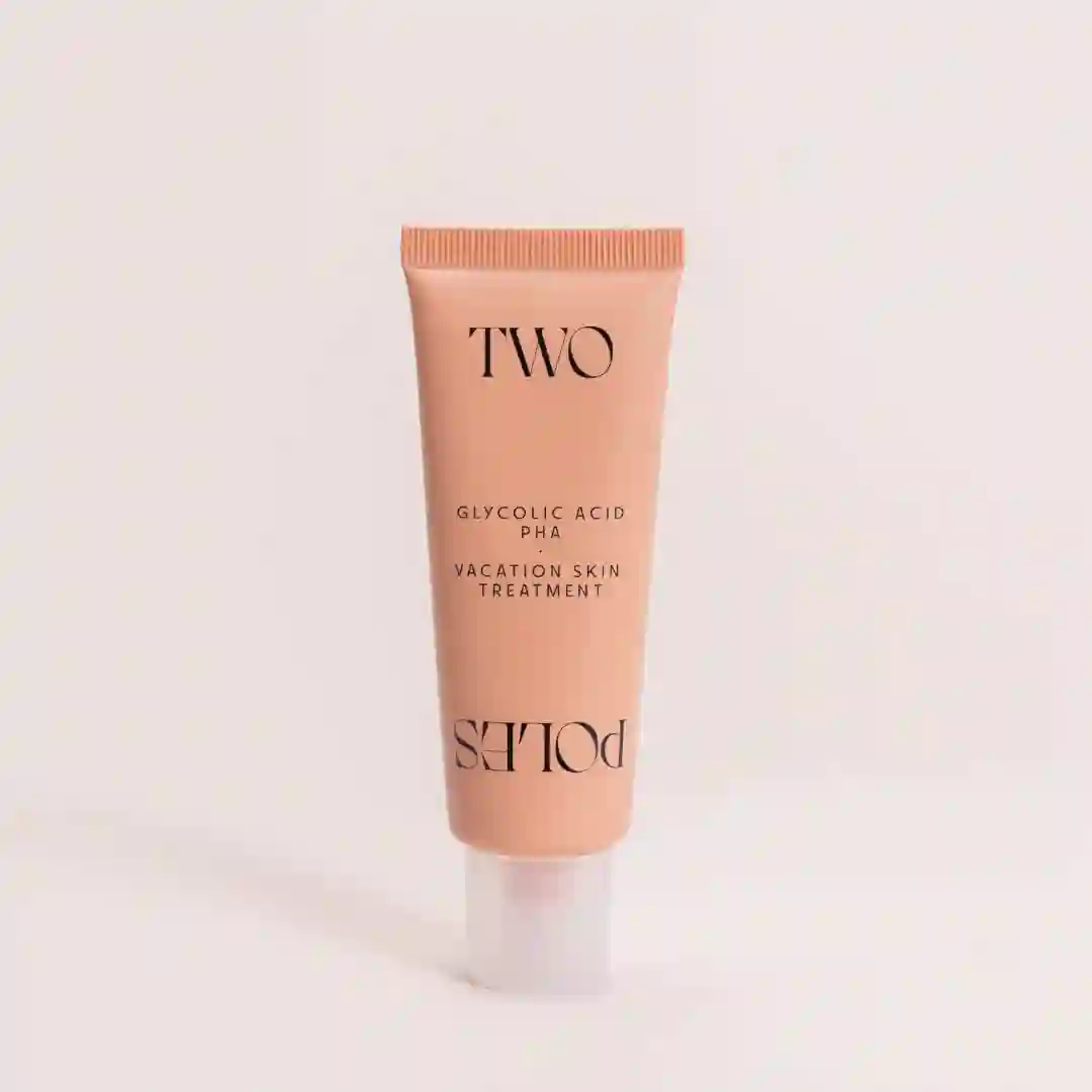 Two Poles Vacation Skin Treatment 40 ml