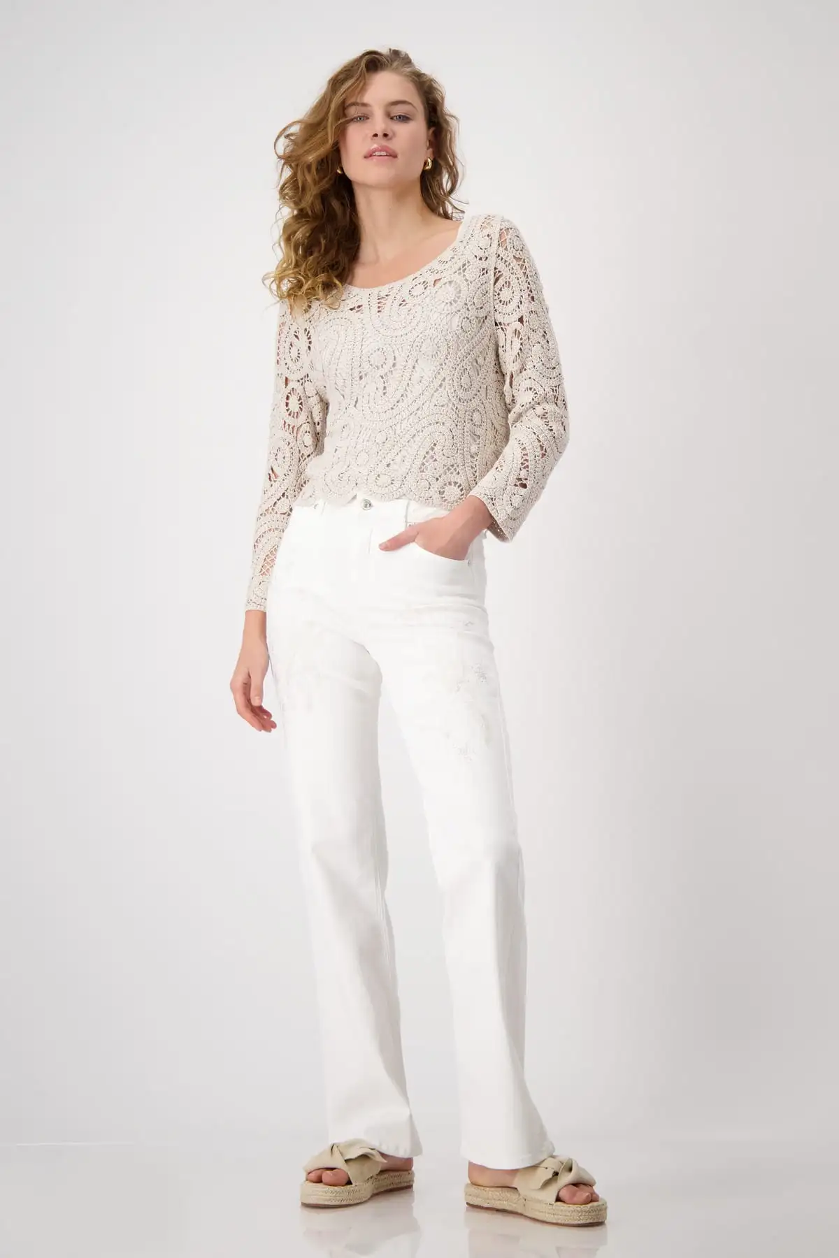 Pantalón MONARI vaquero bordado - Imagen 4