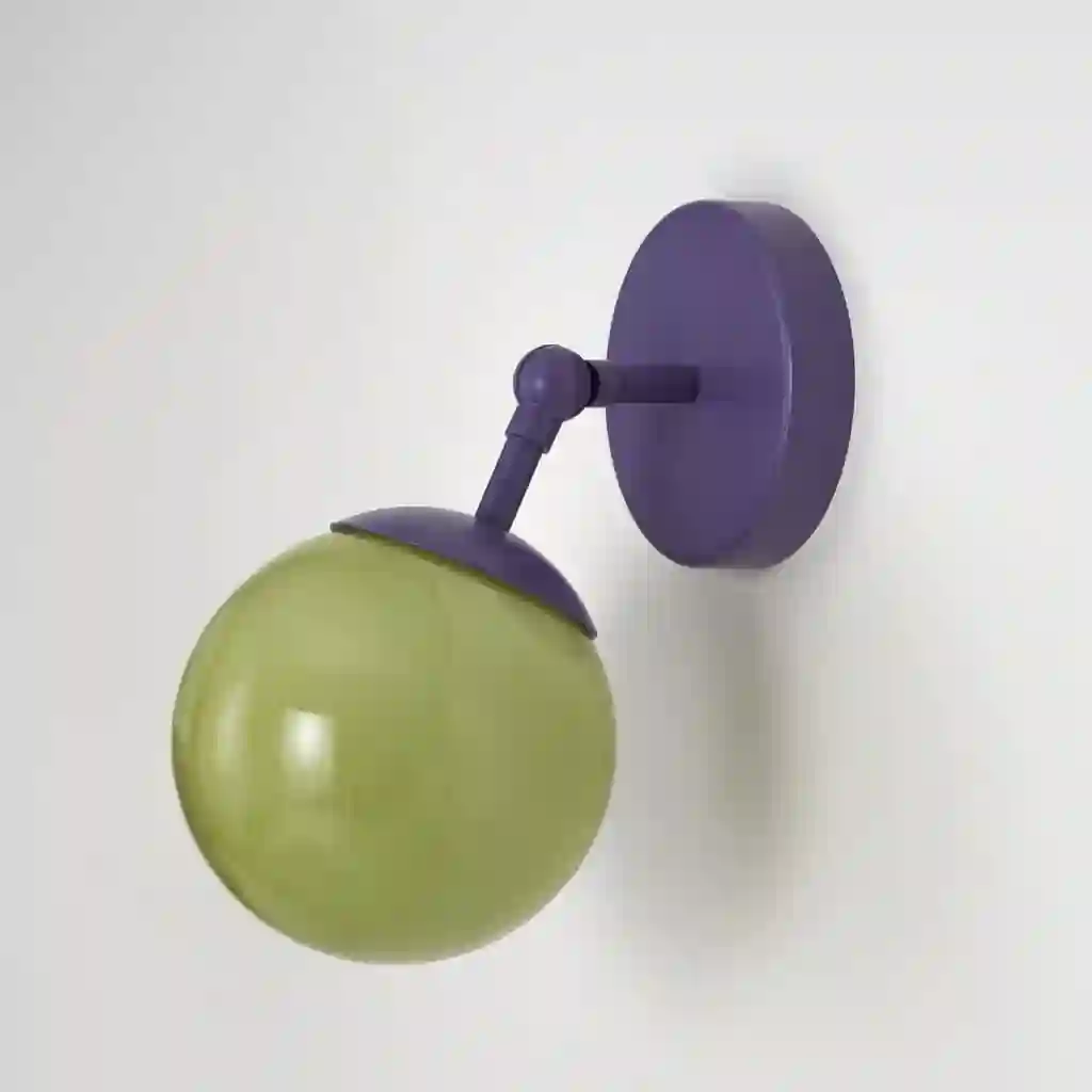 Globe Lilac 01 Wall Lamp