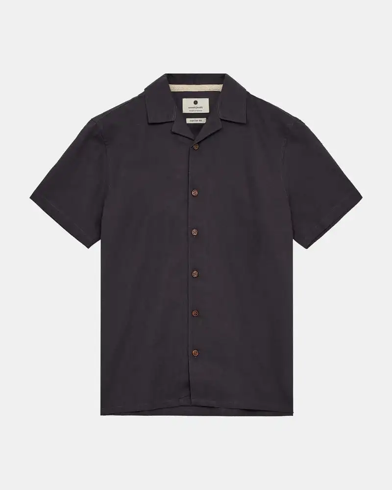 Gray short manga shirt