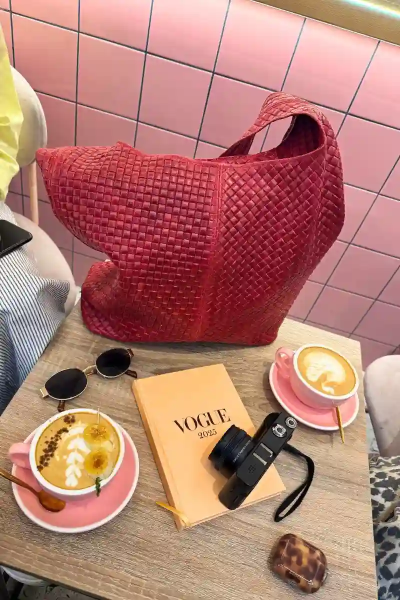 BOLSO TRENZADO ROJO