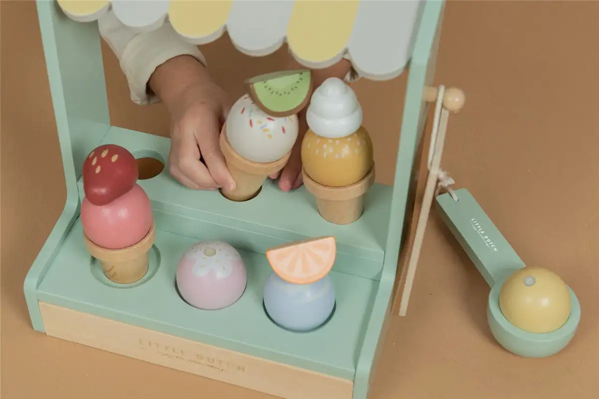 Puesto de Helados de Madera - Imagen 2