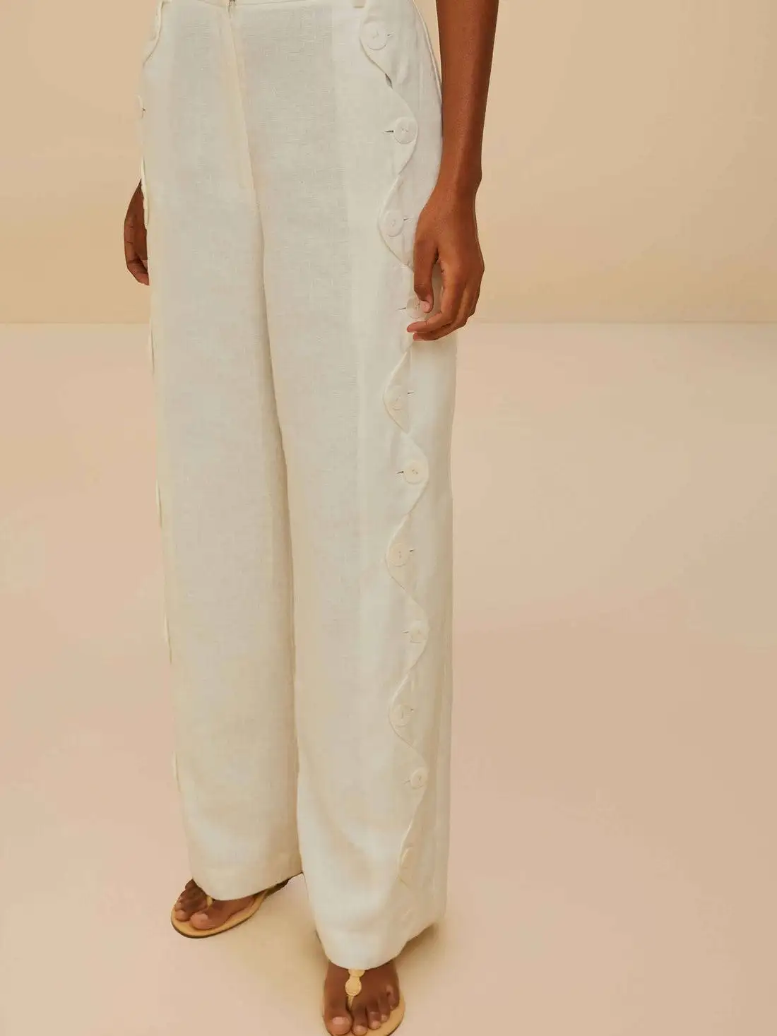 High Waisted Wavy Buttoning Pants - Imagen 2