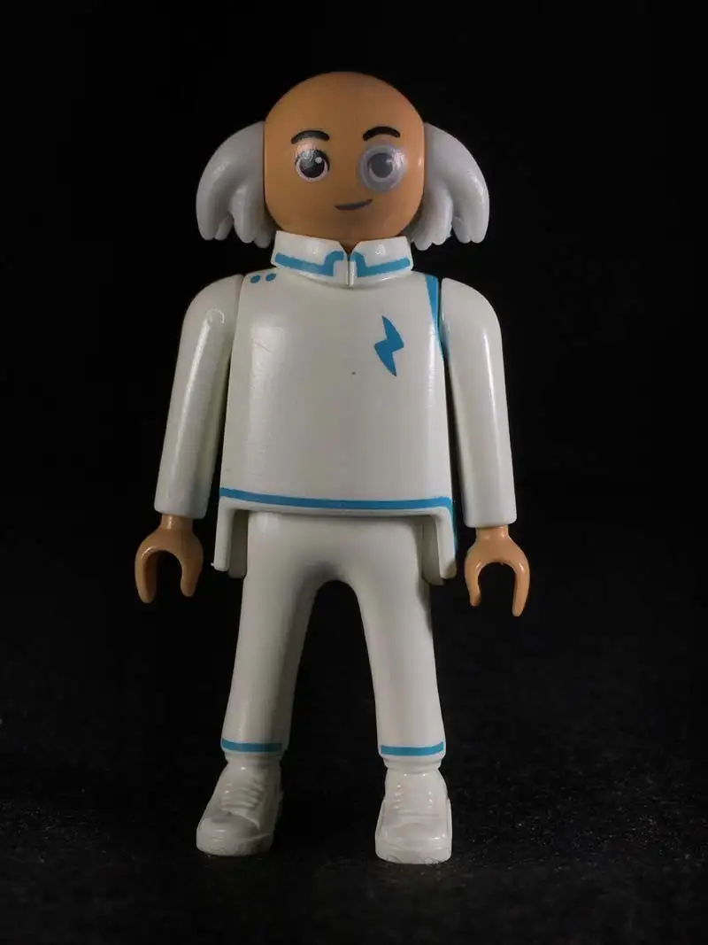 C0832 Figura Suelta sin Complementos