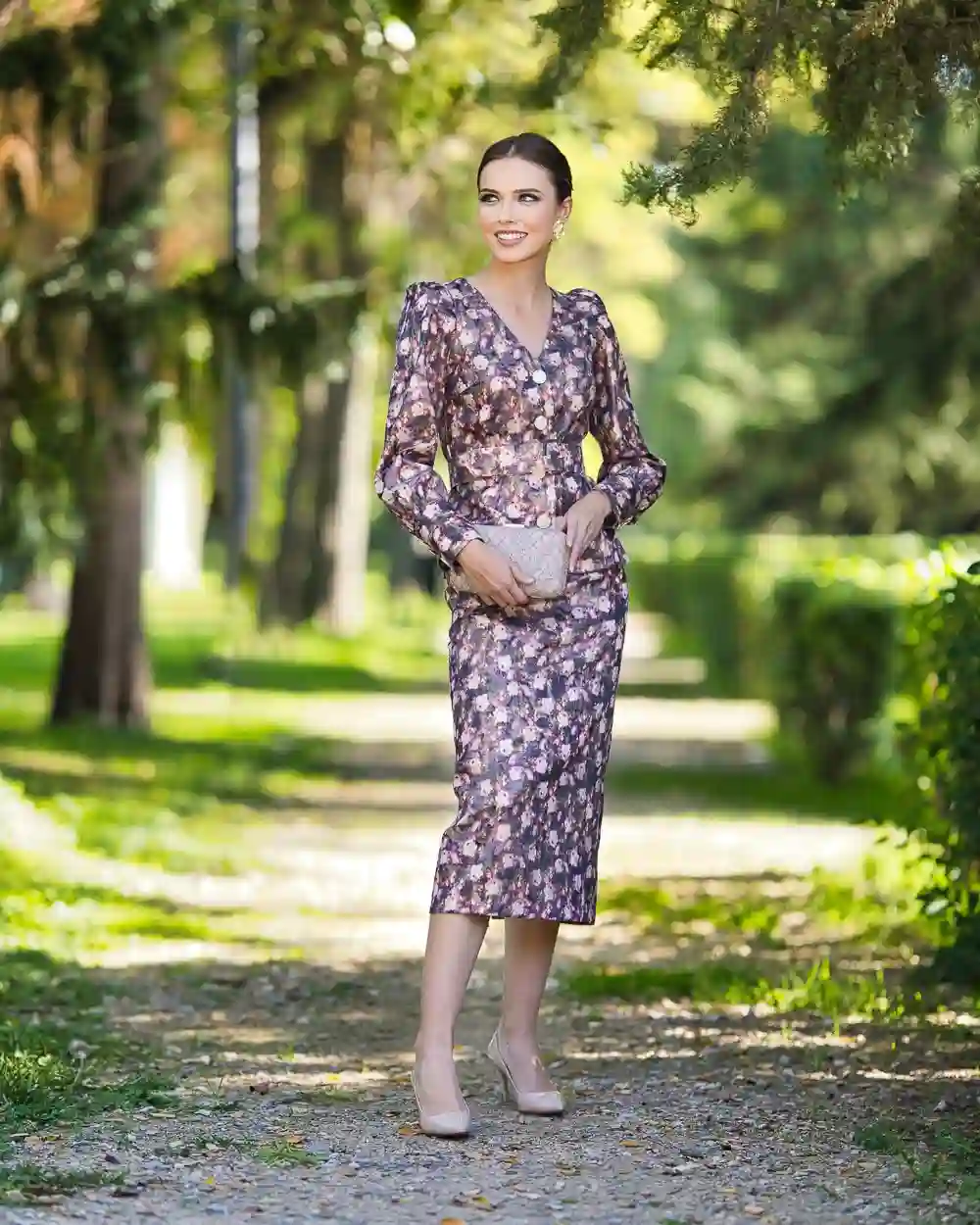 Falda midi ajustada con estampado de flores