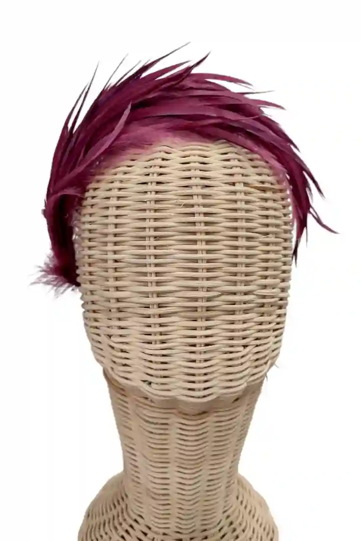 Artisanal guest headband with garnet oce feathers