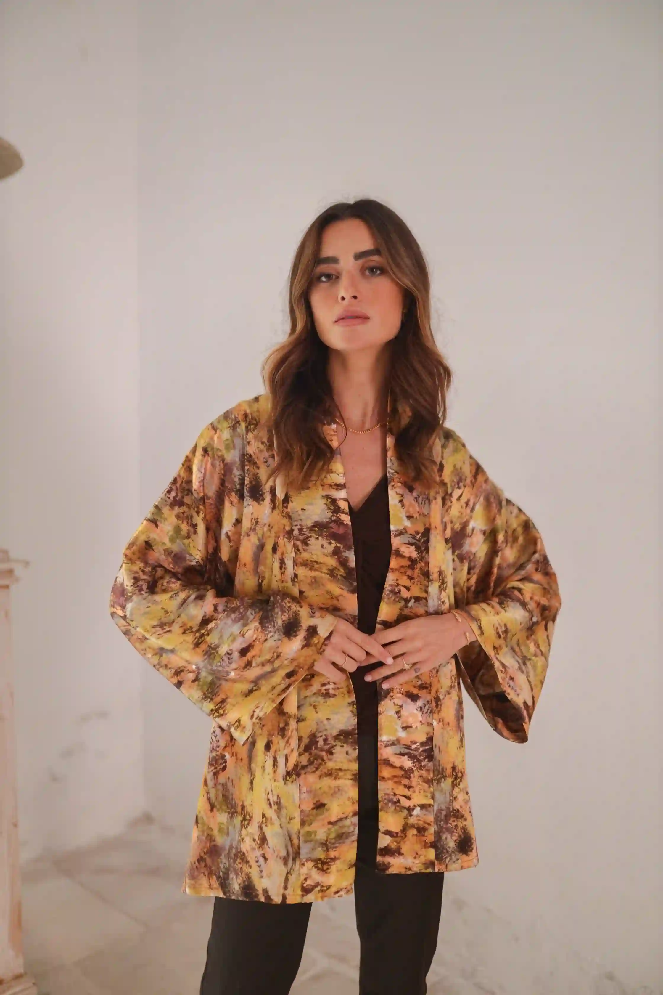 Kimono estampado floral corto