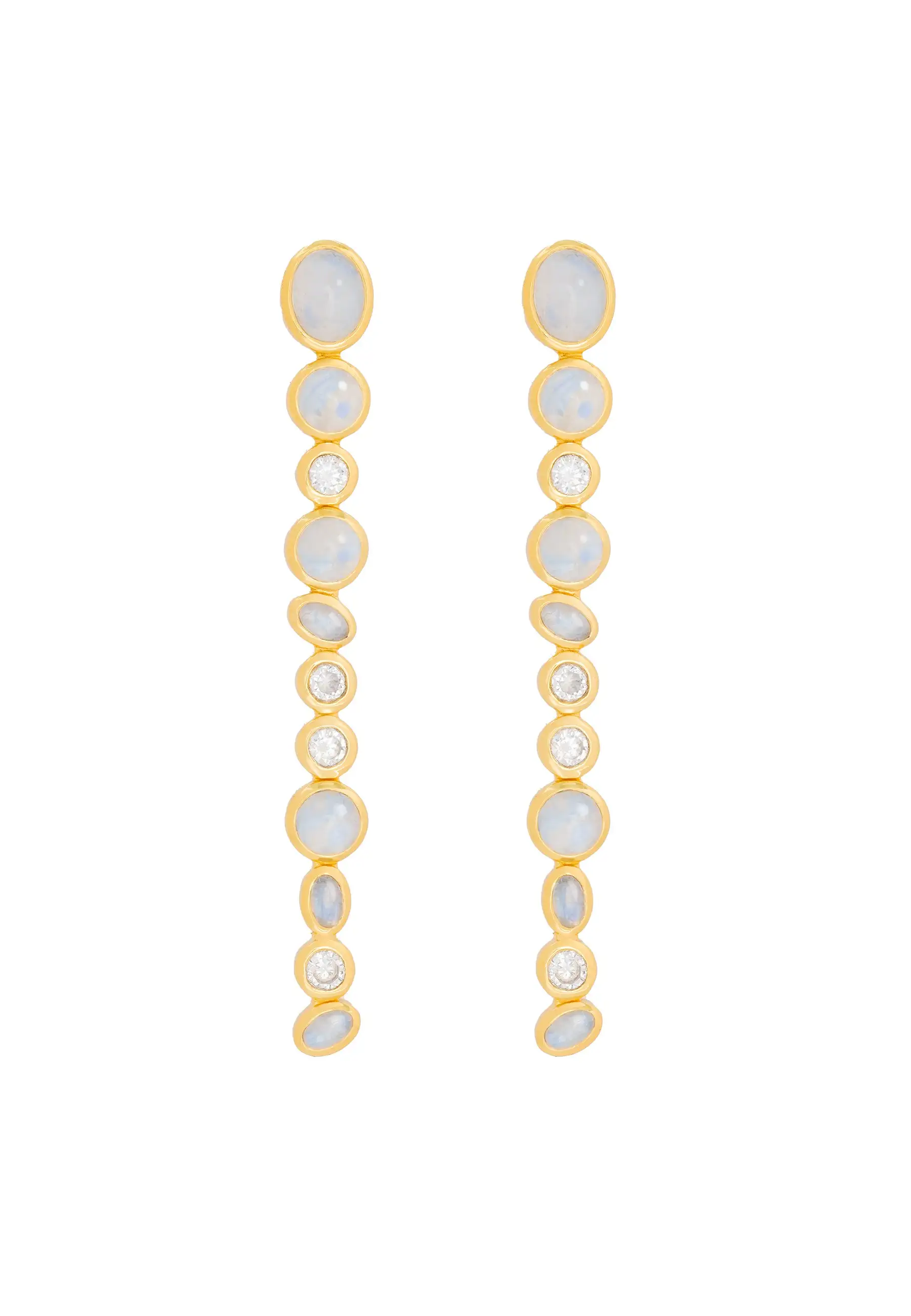 Long earrings with multiple pieces of Piedraluna