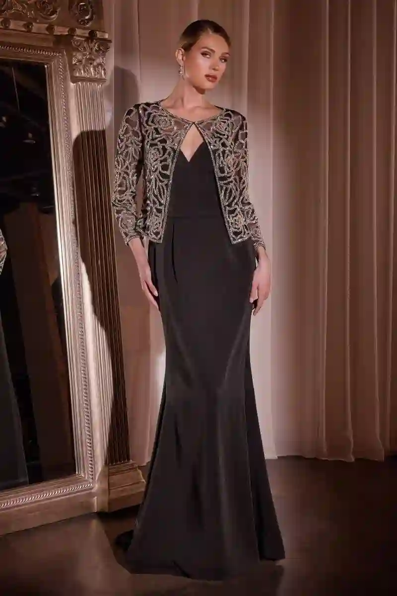 Vestido de fiesta largo con chaqueta de pedrería