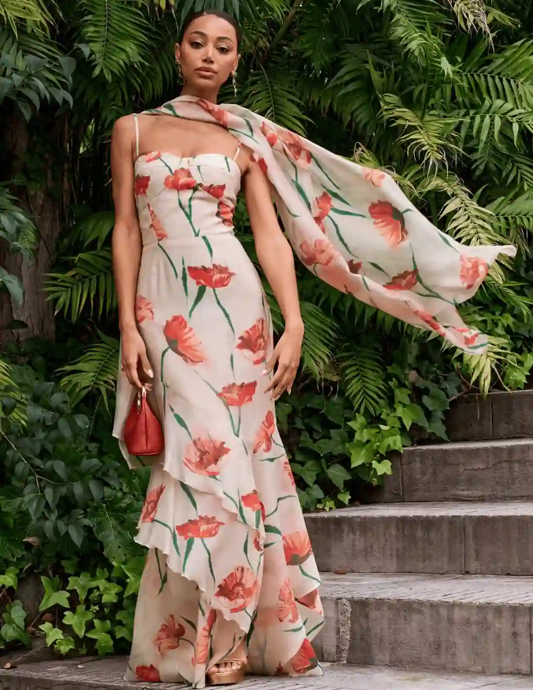 Vestido de invitada boda con estampado floral
