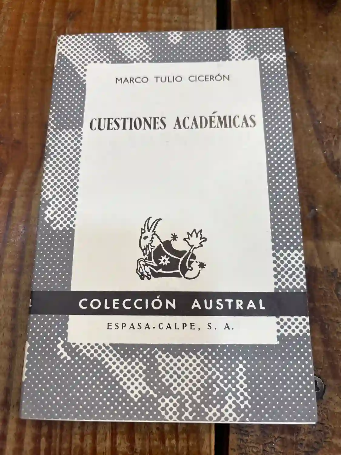CUESTIONES ACADÉMICAS TRSA Cicerón, Marco Tulio