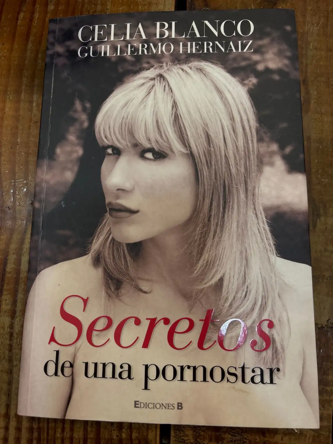 SECRETOS DE UNA PORNOSTAR TRS