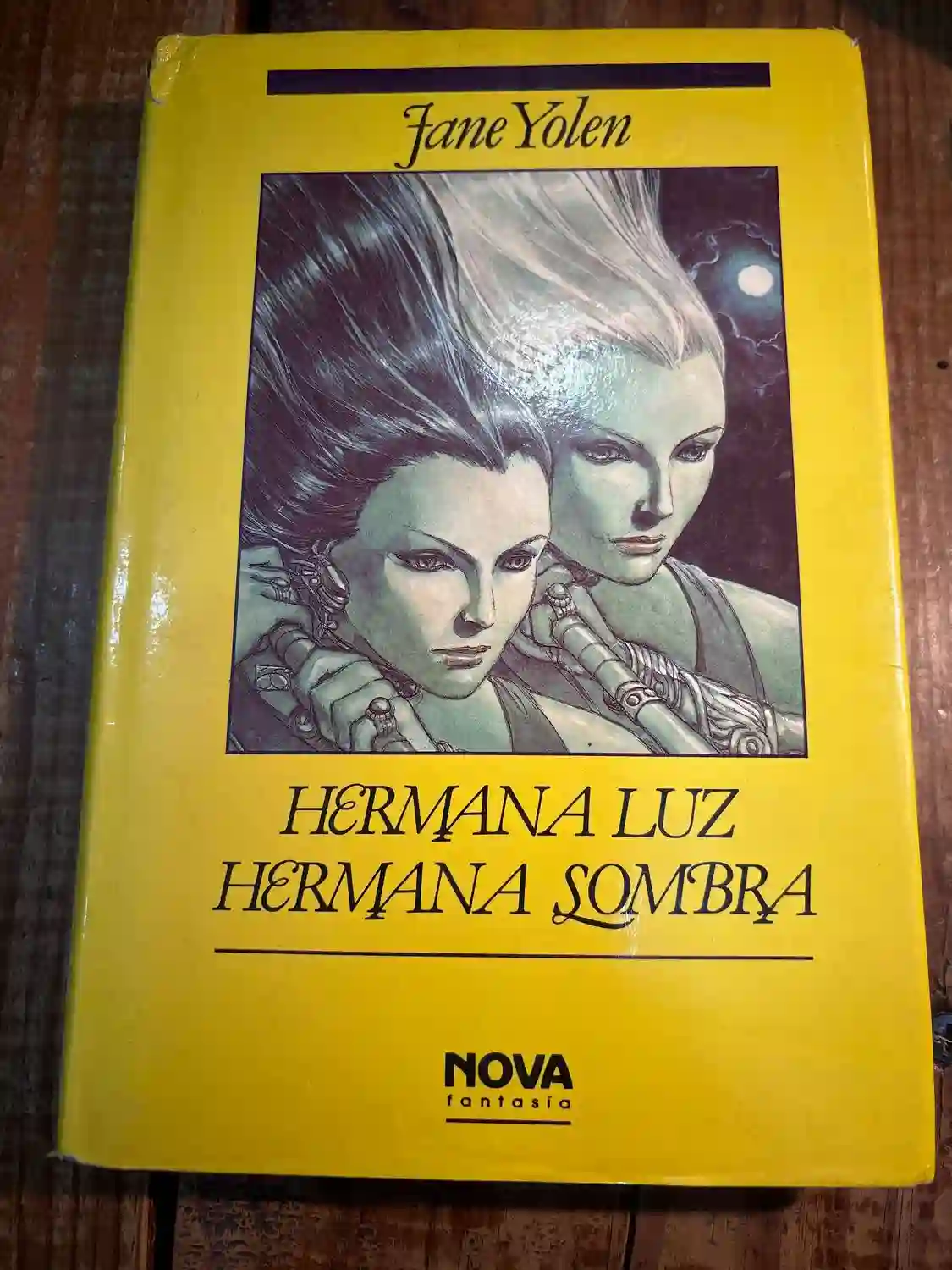 Hermana Luz Hermana Sombra TRS