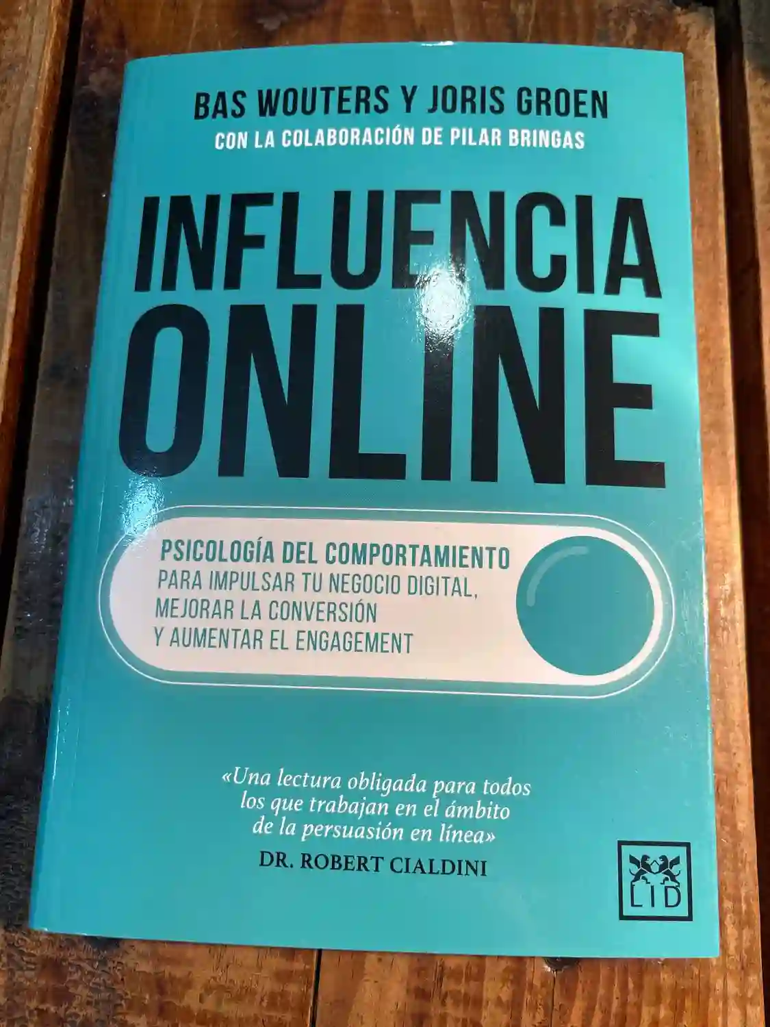 Influencia Online: Psicología del comportamiento para impulsar tu negocio digital, mejorar la conversión y aumentar el engagement TRSA