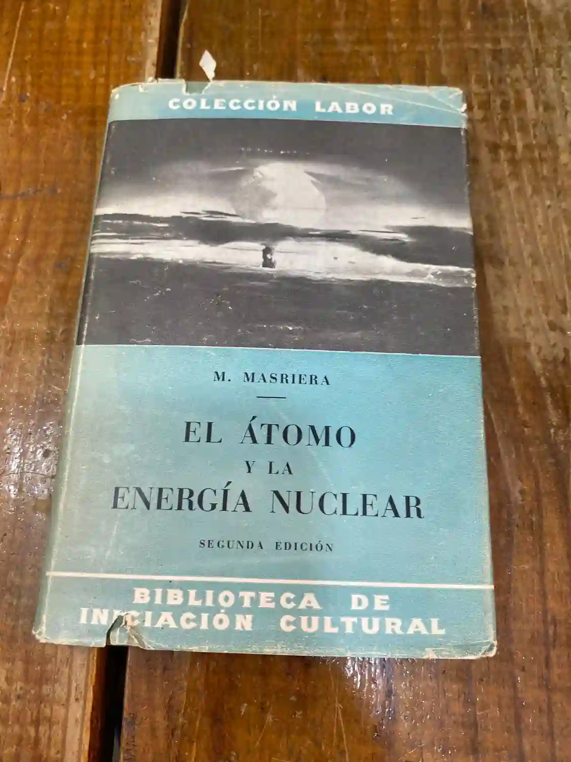 Ideas básicas sobre El átomo y la energía nuclear.