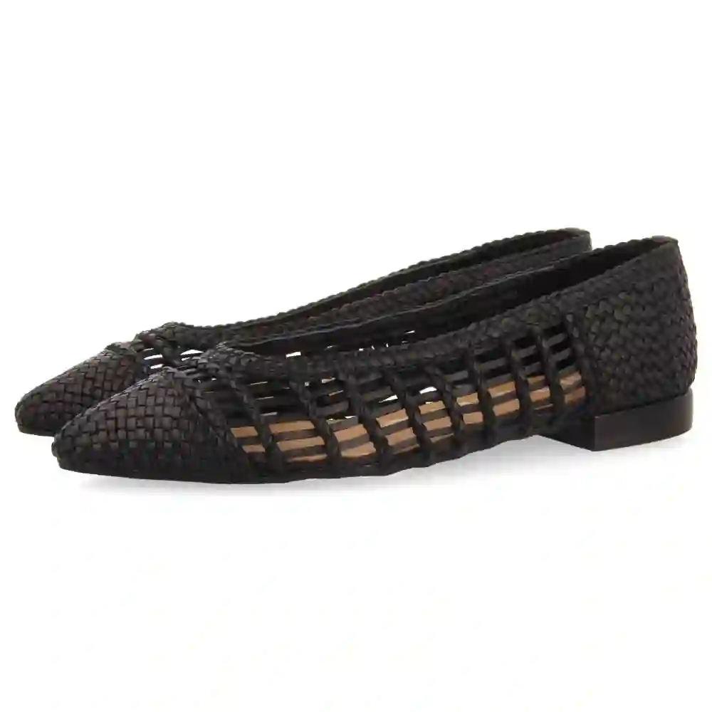 GIOSEPPO SAGADA Por Atelier Bailarina Negro