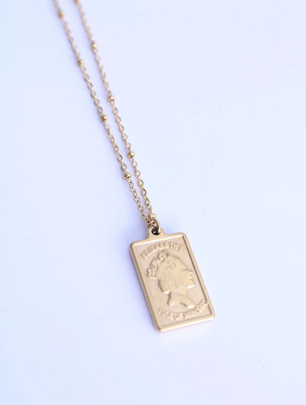 Collar Reina Elizabeth - Chapita  Rectangular - Imagen 7