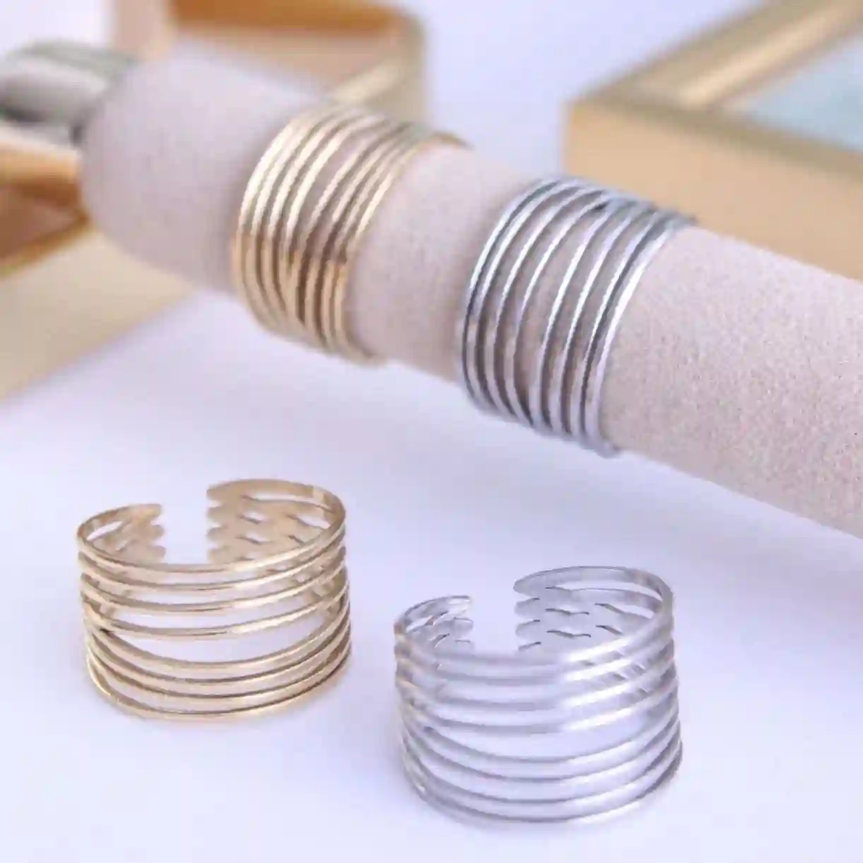 Anillo 8 lineas