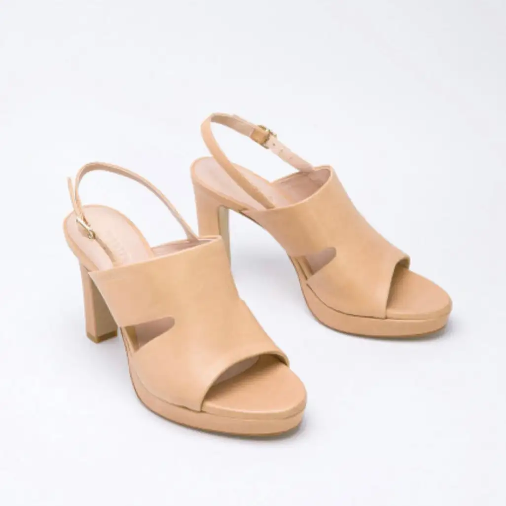 ZINDA Sandalia Camel