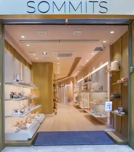 Store image 1