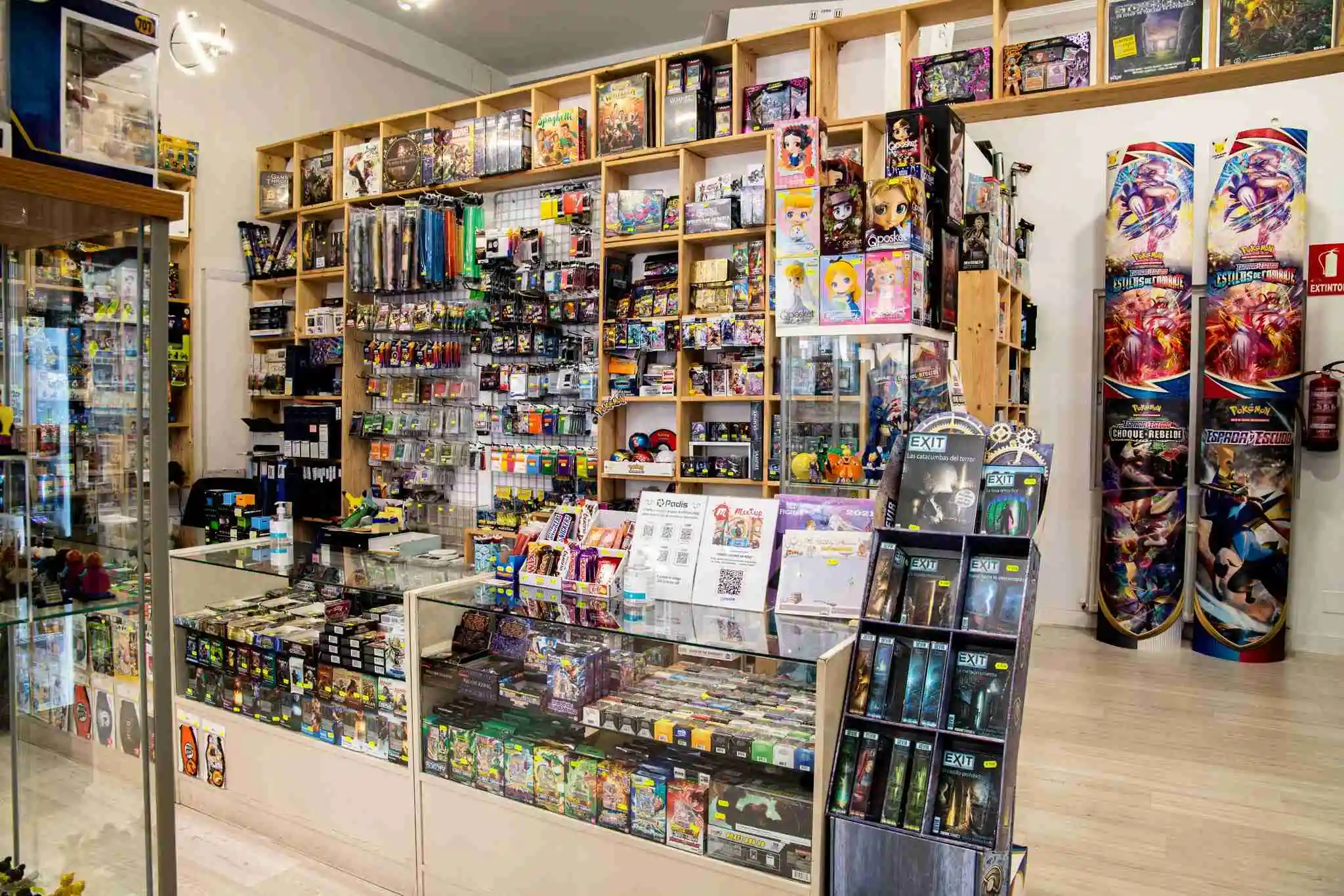 Store image 1