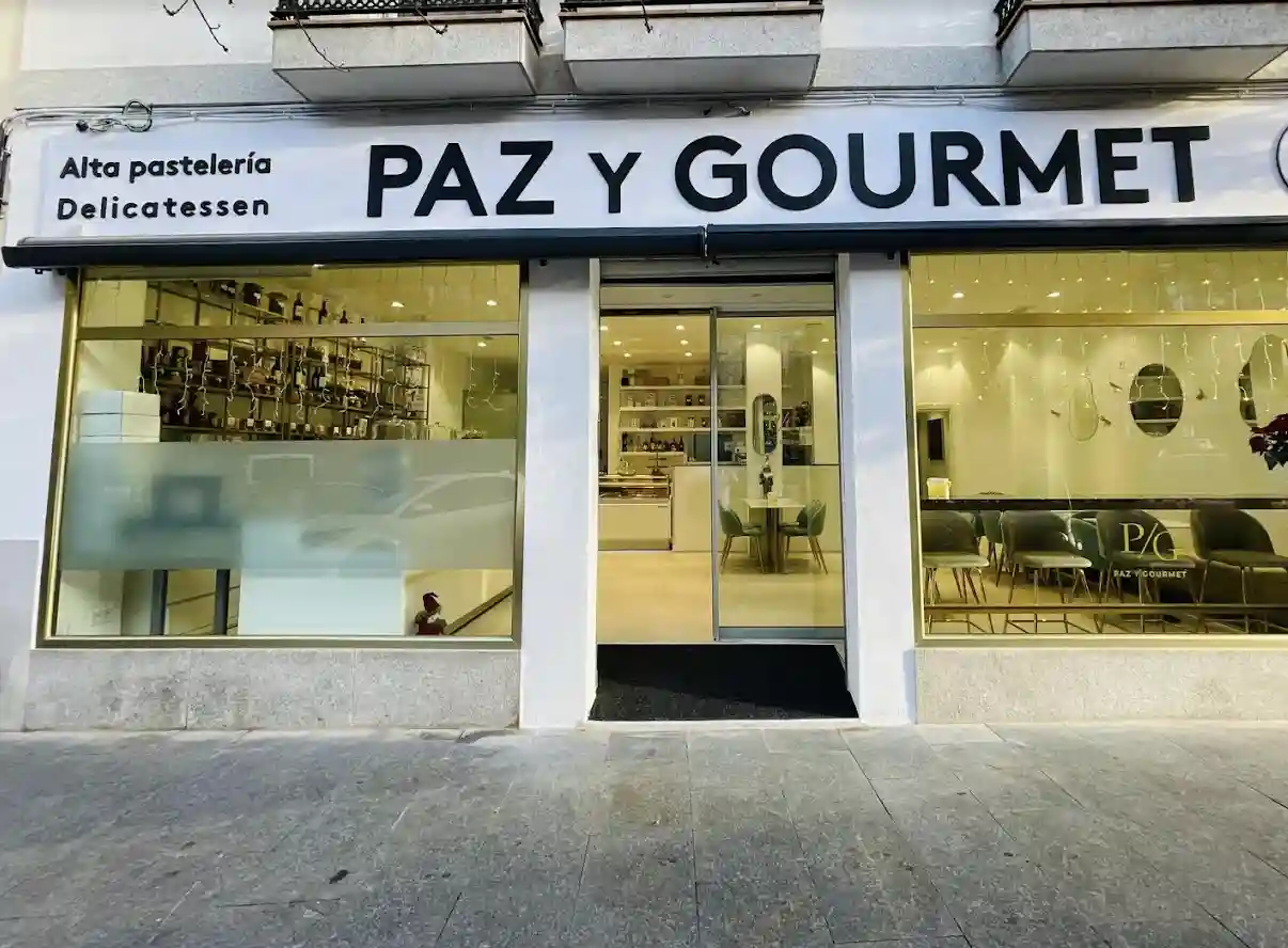 Store image 1