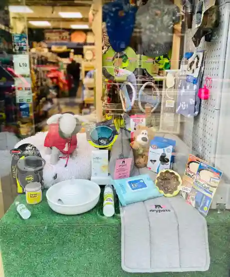 Store image 1