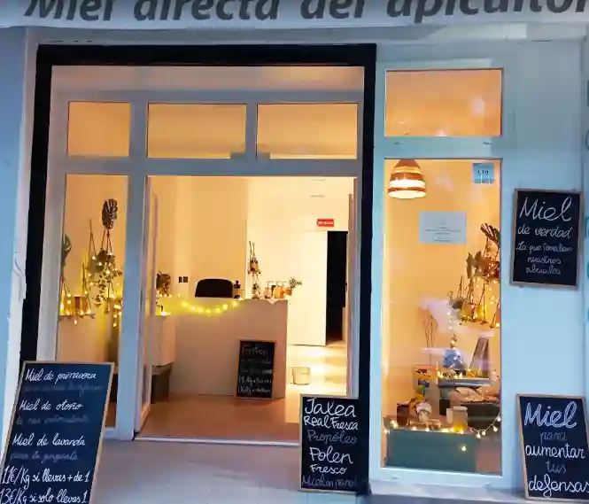 Store image 1