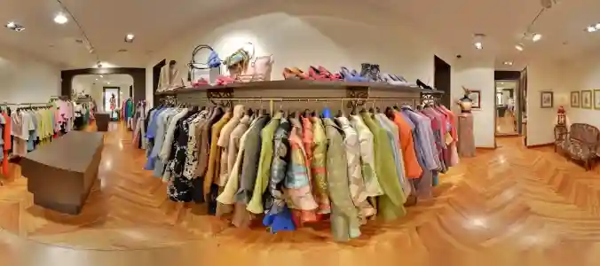 Store image 1